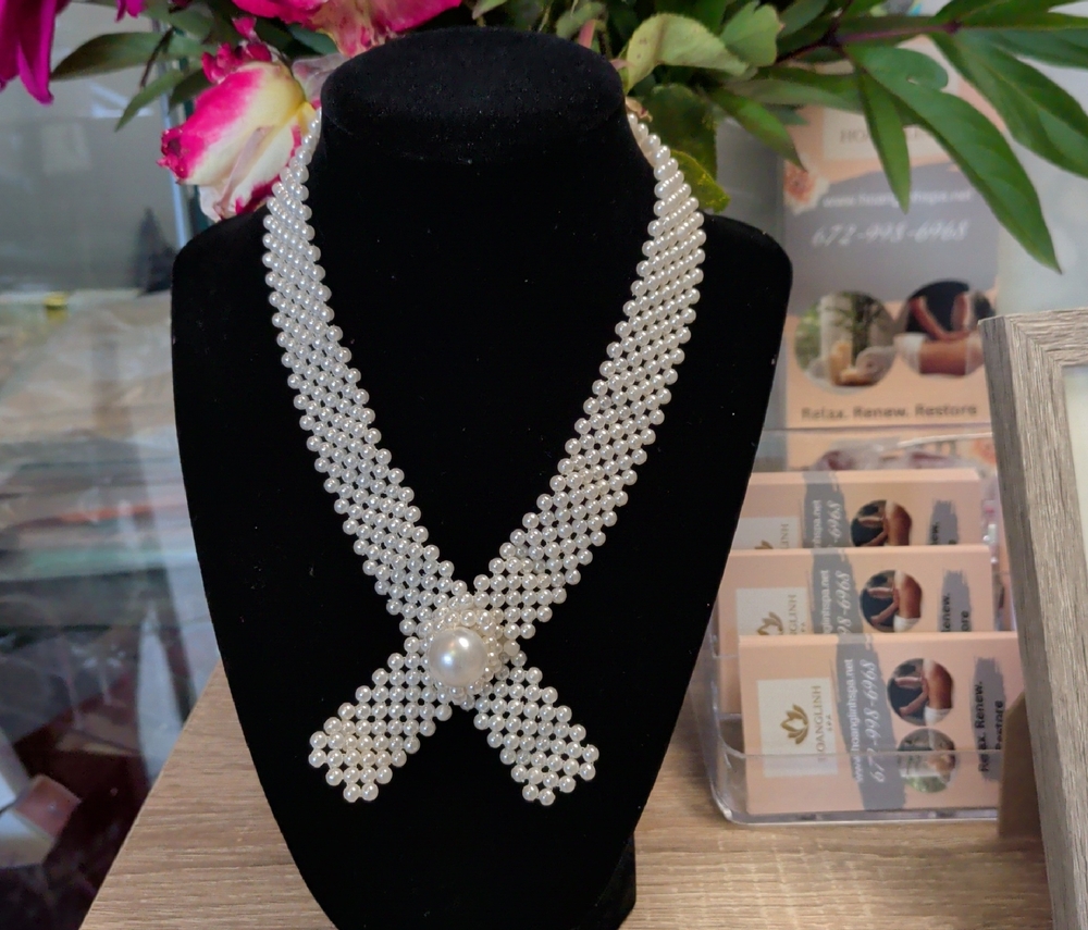 Pearl Ribbon Statement Necklace - White Pearl Accent